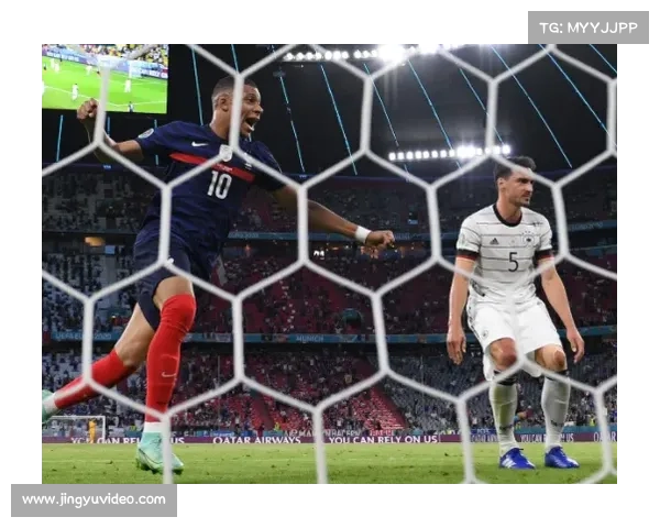 赫塔菲赛前训练重点演练定位球防守，应对皇家社会高空攻势